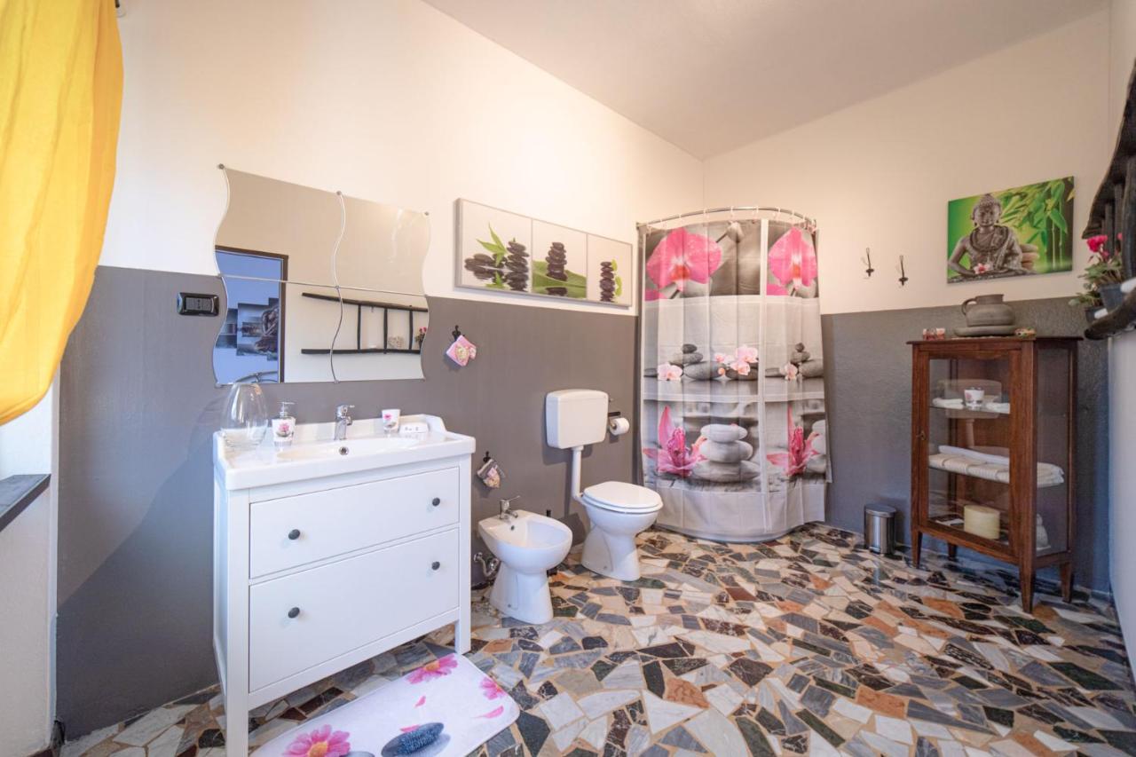 B&B Alla Prossima Gozzano ภายนอก รูปภาพ