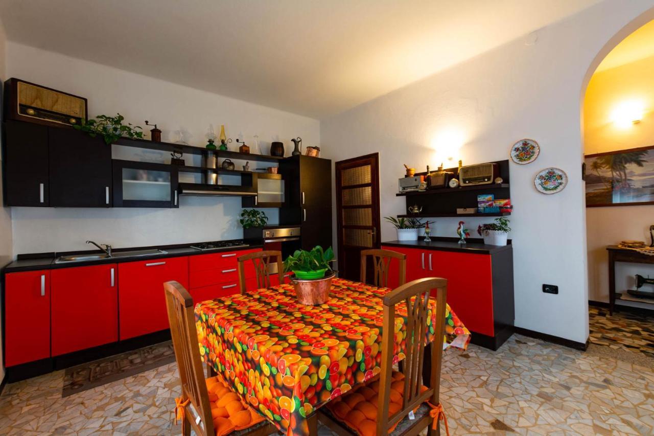 B&B Alla Prossima Gozzano ภายนอก รูปภาพ